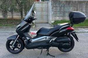Yamaha X-max 250