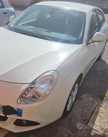 Alfa Romeogiulietta 14 GPL in perfette condizioni 