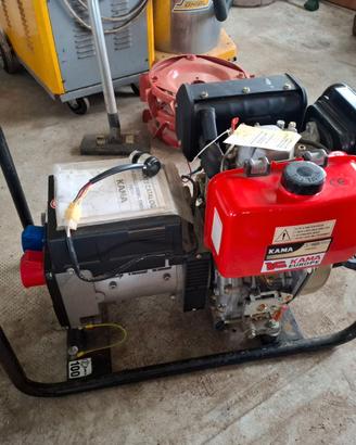 Gruppo elettrogeno KAMA KDE7000C3