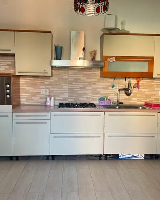 Cucina legno massello