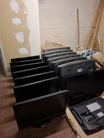 Televisori Samsung e Hannspree 