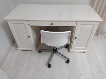Scrivania Ikea