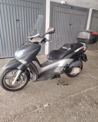 Scooter Yamaha Xcity 250