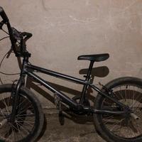 Bmx prezzo trattabile