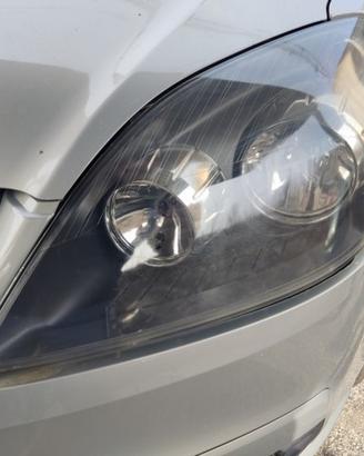 Proiettore sinistro OPEL ZAFIRA del 2007