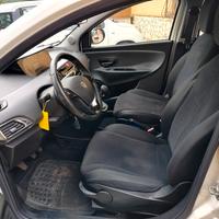 lancia Ypsilon GPL della casa 