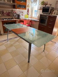 Tavolo calligaris da cucina o salone