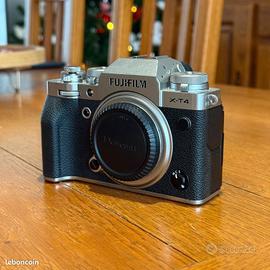 FUJIFILM xt4 silver