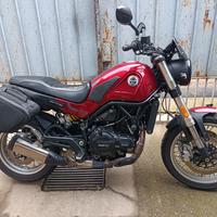 Valigie laterali Benelli Leoncino 500