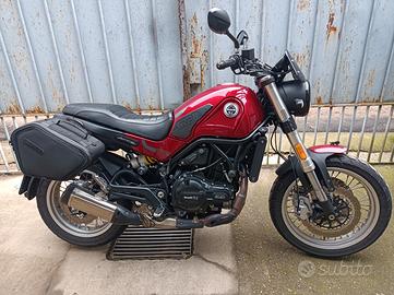 Valigie laterali Benelli Leoncino 500