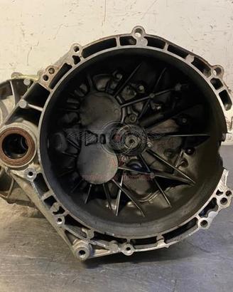 Ford transit - ylf6