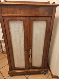 vetrinetta in noce primi  900