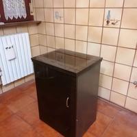 Mobile con macchina da cucire