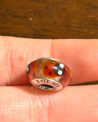 Charm pandora murrina con coccinelle rosse