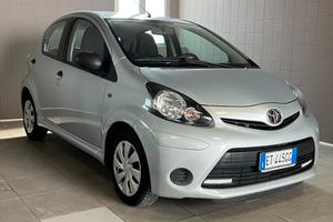 Toyota Aygo 1.0 Connect 5porte - UnicoProprietario