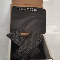 Custom g10 grips