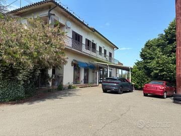 Immobile in asta di 1034 m² a Terricciola