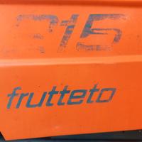 Trattore agricolo FIAT 215 frutteto