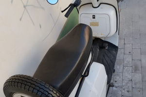 Vespa BaJaj SL 125