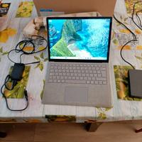 Microsoft Surface Laptop 2 Touchscreen + Docking