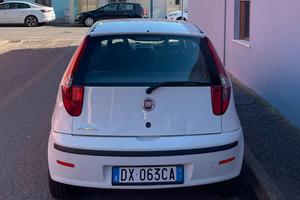 Fiat Punto 3ª Serie – 2010 – 120.000 km