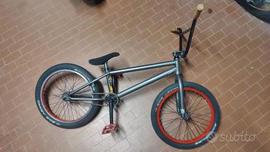 Subrosa BMX