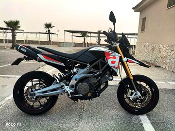 Aprilia Dorsoduro 750 (2010) perfetta
