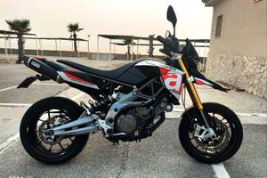Aprilia Dorsoduro 750 (2010) perfetta