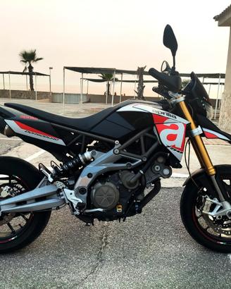 Aprilia Dorsoduro 750 (2010) perfetta