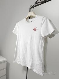 T-shirt Calvin Klein Jeans taglia XS