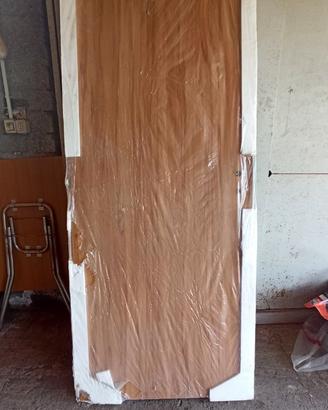 Porta in legno battente NO telaio