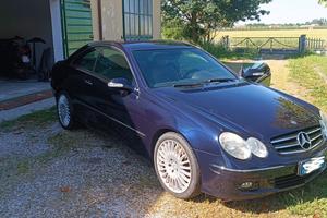 Mercedes CLK 220 CDI Avantgarde - Disponibile