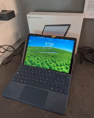 Microsoft surface go 2