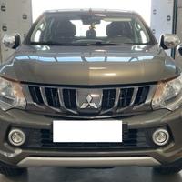 Mitsubishi L200 2.4 DI-D 180 CV DoCab solo 17500 K
