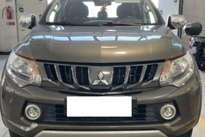 Mitsubishi L200 2.4 DI-D 180 CV DoCab solo 17500 K