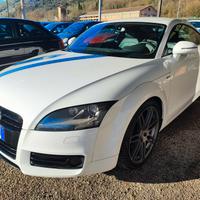 Audi TT Coupé 2.0 TDI quattro Advanced plus