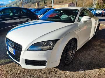 Audi TT Coupé 2.0 TDI quattro Advanced plus