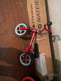 Bicicletta senza pedali