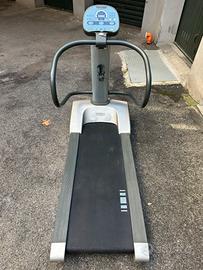 Tapis Roulant TECHNOGYM RUN FORMA TL