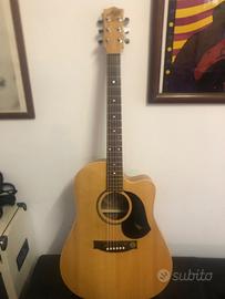 Chitarra acustica Maton EM225C