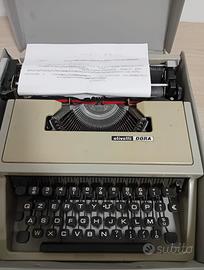 Macchina da Scrivere Olivetti Dora