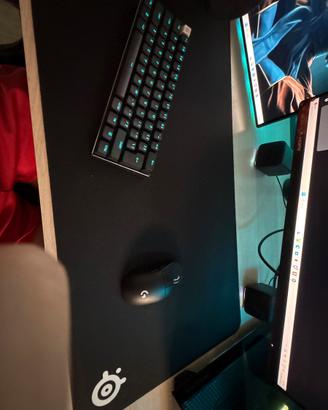 Tastiera e Mouse Logitec Wireless