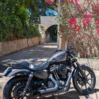 Harley Davidson Sportster 883  Iron 