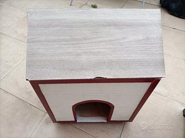 cuccia in legno
