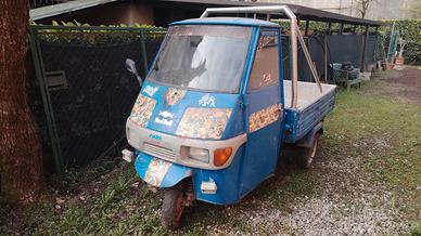 piaggio Ape da restauro con documenti 