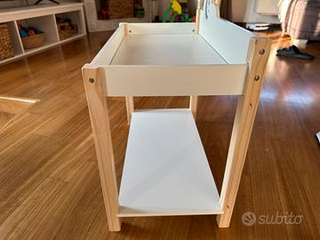 Fasciatoio giocattolo per bambole