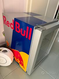 Frigo da collezione red bull