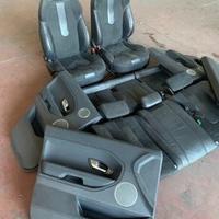 Tappezzeria interni Range rover Evoque in pelle