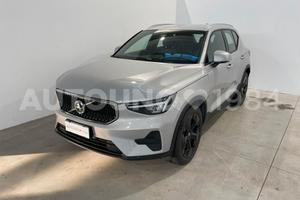Volvo XC40 2.0 b3 Core auto