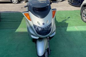 Yamaha Majesty 400 Benzina